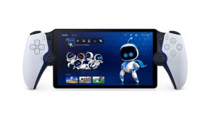 –£—Å—Ç—Ä–æ–π—Å—Ç–≤–æ Sony PlayStation Portal —Å DualSense –∫–æ–Ω—Ç—Ä–æ–ª–ª–µ—Ä–∞–º–∏ –∏ –∏–≥—Ä–æ–≤—ã–º –∏–Ω—Ç–µ—Ä—Ñ–µ–π—Å–æ–º –Ω–∞ —ç–∫—Ä–∞–Ω–µ